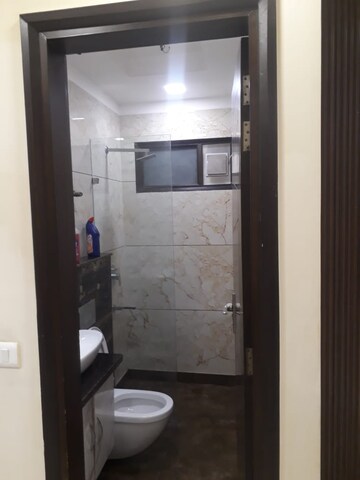 Bathroom in 3 BHK Apartment at Paschim Vihar – for Rent
