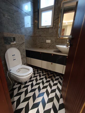 Bathroom in 3.5 BHK Apartment at Paschim Vihar – for Rent