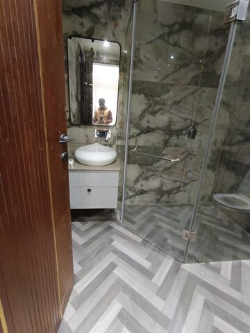 Bathroom in 3.5 BHK Apartment at Paschim Vihar – for Rent