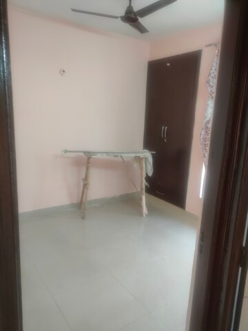 Room in 2 BHK Apartment at NK Sharma Savitry Greens 2, Ghazipur – for Rent