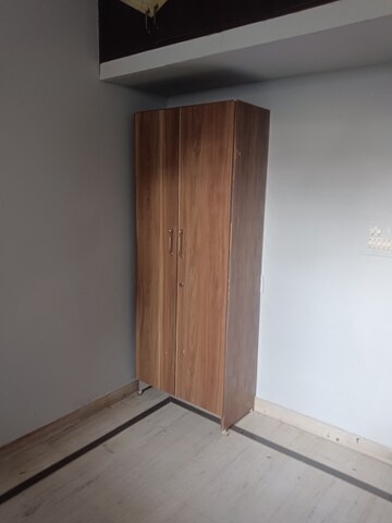 Room in 2 BHK Independent House at Sector 9 – for Rent