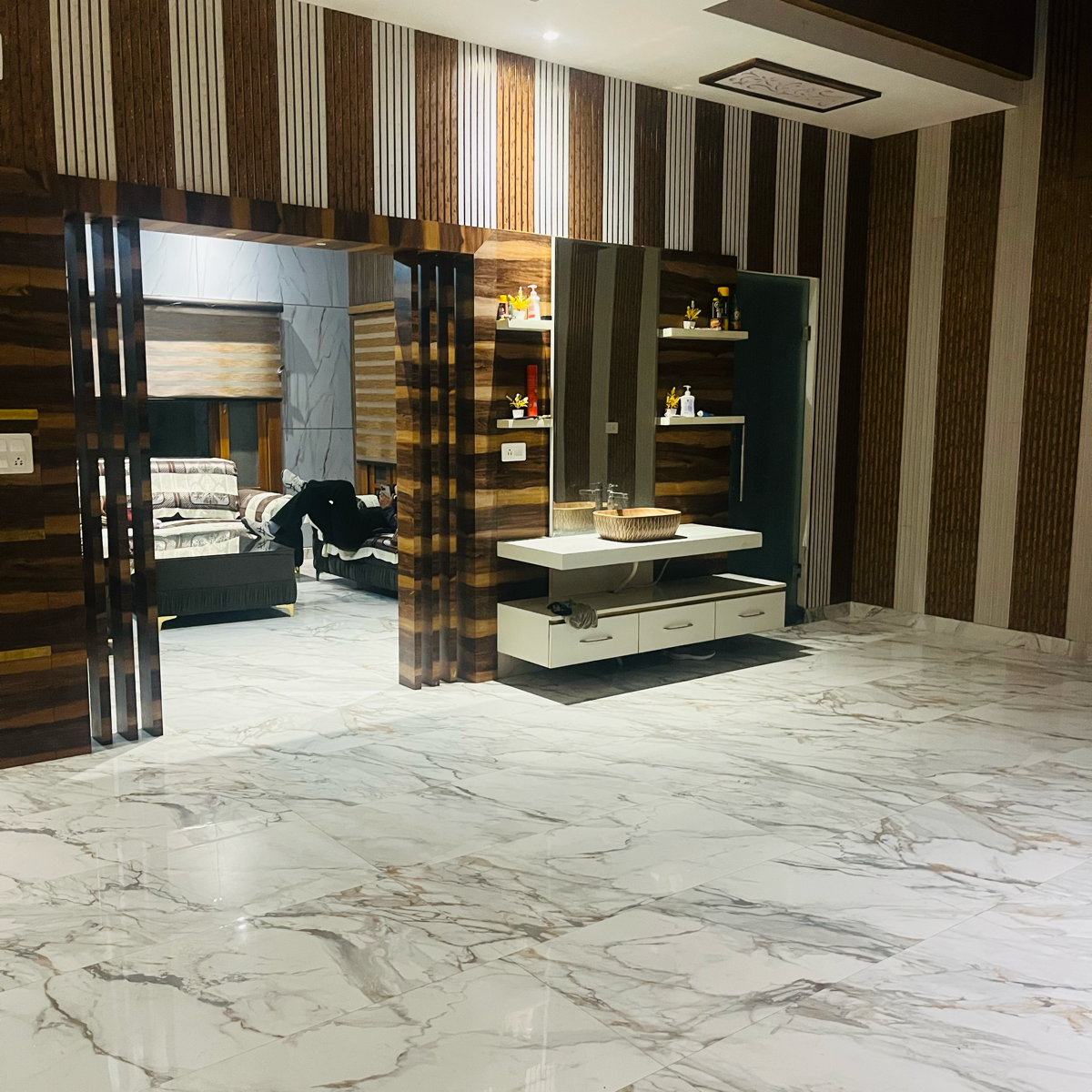 3.5 BHK + Servant Room Apartment For Sale in Aerocity 