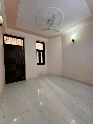 Room in 1 BHK Apartment at Saket – for Rent