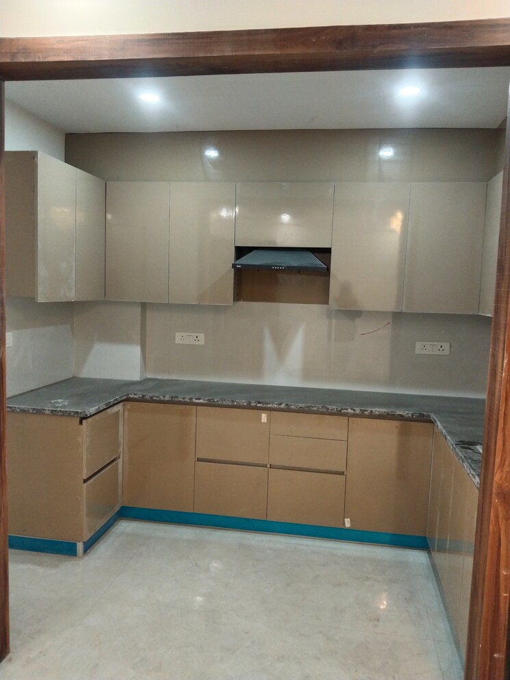 Kitchen, palm-residency-chhatarpur 2 Bedroom 800 Sq.Ft. Apartment In Chattarpur Delhi 8150453