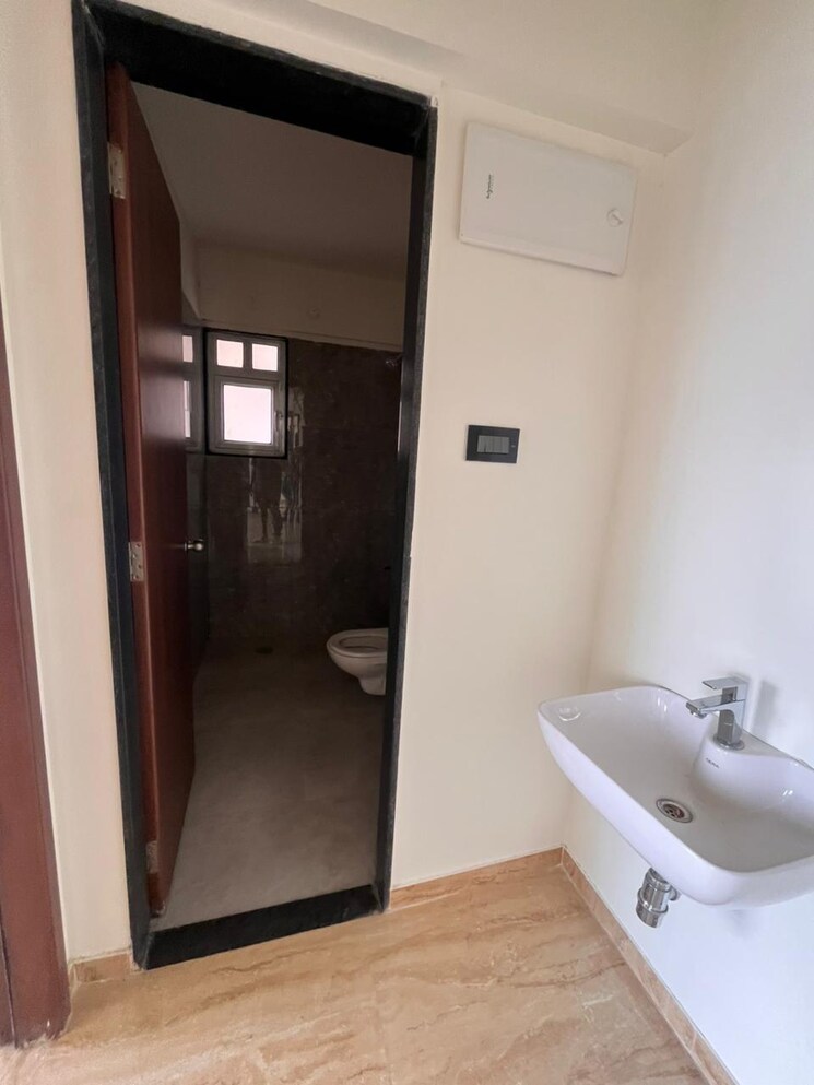 Bathroom, vtp-beaumonde 2 Bedroom 904 Sq.Ft. Builder Floor In Kharadi Pune 8150467