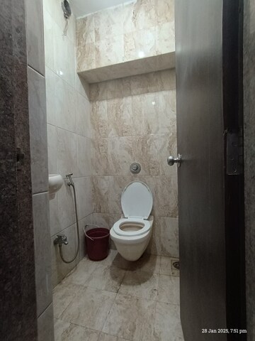 Bathroom in 2.5 BHK Apartment at Swaraj Planet, Kopar Khairane – for Rent