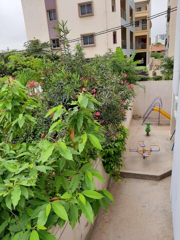  2 BHK Apartment at Sai Ashirwaadh Paradise Block 2, Hosur Road – for Rent