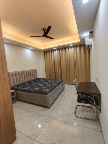 Bedroom in 3 BHK Builder Floor at Sector 9 – for Rent