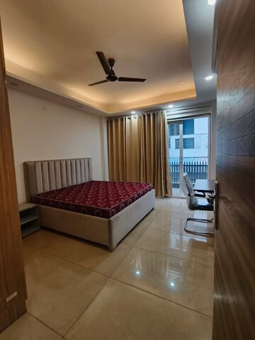 Living Room in 3 BHK Builder Floor at Sector 9 – for Rent