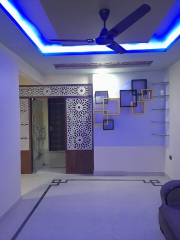 Master Bedroom in 2 BHK Apartment at Jankipuram – for Rent