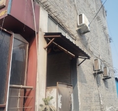 Shop For Sale in Sector 127
