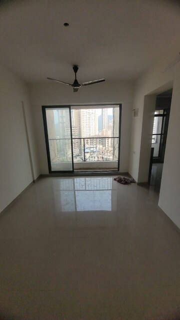 Room in 1 BHK Apartment at Ravi Gaurav Samruddhi, Mira Road East – for Rent