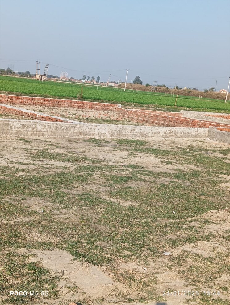 undefined, bhopani village  80 Sq.Yd. Plot In Bhopani Village Faridabad 8150618