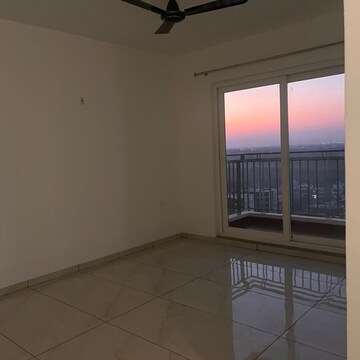 Room in 2 BHK Apartment at Rishita Manhattan, Sarsawan – for Rent