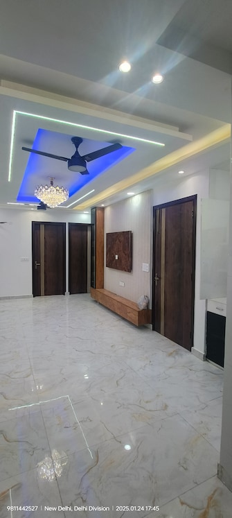 2 BHK Apartment For Rent in Bharat Vihar Delhi  8150696