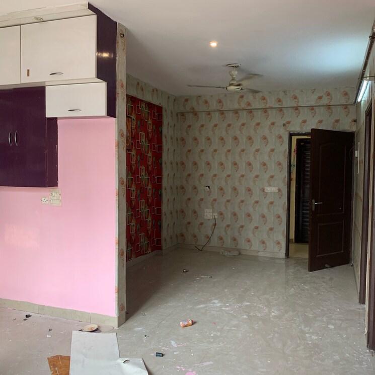 Living Room, aditya-urban-homes 2 Bedroom 840 Sq.Ft. Apartment In Shahpur Bamheta Ghaziabad 8150766