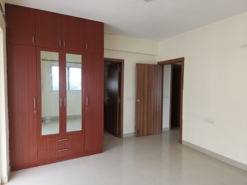 Room in 3 BHK Apartment at Puravankara Purva Venezia, Yelahanka New Town – for Rent