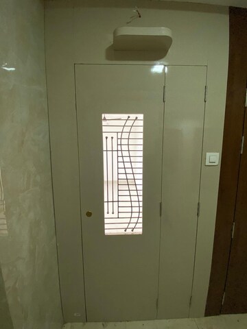 Building Lobby in 2 BHK Apartment at Shree Riddhi Siddhi Sumukh Hills, Kandivali East – for Sale