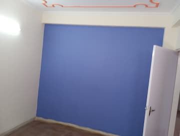 Furnished Amenities in 3 BHK Builder Floor at Sector 49 – for Rent
