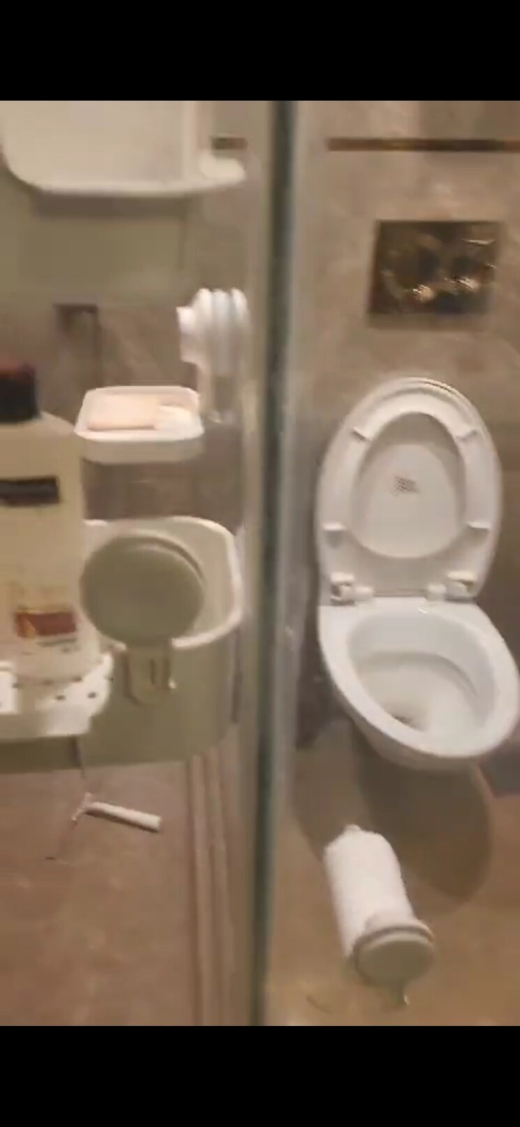 Bathroom, lotus-aurus 3 Bedroom 1650 Sq.Ft. Apartment In Andheri West Mumbai 8150896