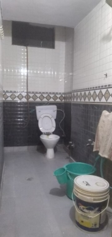 Bathroom in 2 BHK Independent House at Vikas Puri – for Rent
