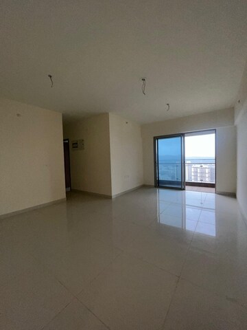 2 BHK Apartment For Resale in Shapoorji Pallonji Astron Kandivali East Mumbai  8150937