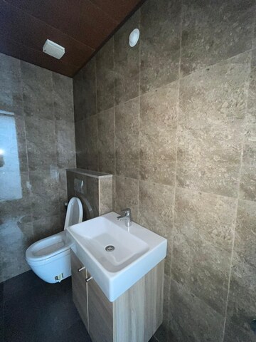 Bathroom in 2 BHK Apartment at Shapoorji Pallonji Astron, Kandivali East – for Sale