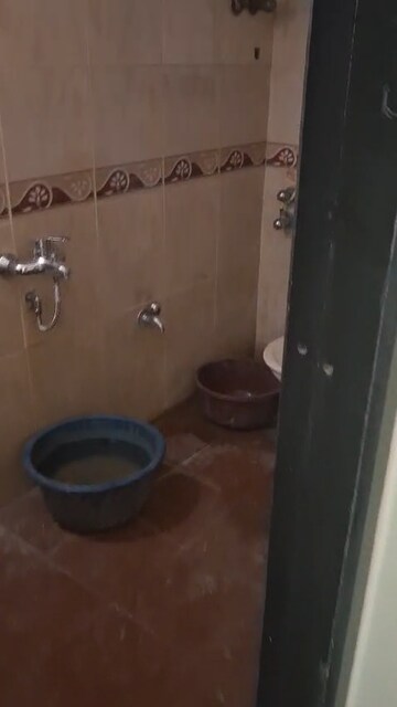 Bathroom in 3 BHK Apartment at Unique House Andheri, Andheri East – for Rent