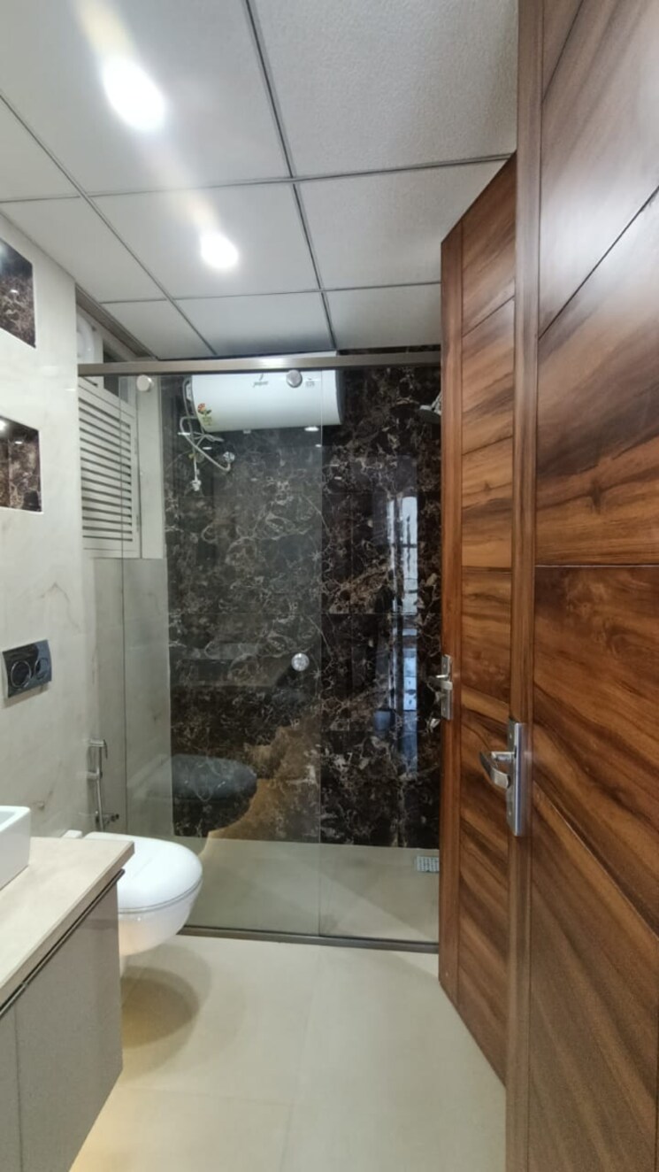 Bathroom, trishla-city 3 Bedroom 1770 Sq.Ft. Apartment In High Ground Zirakpur 8150983