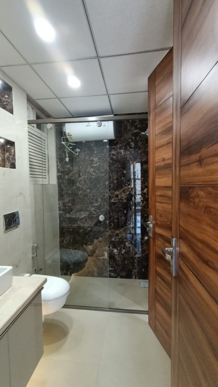 Bathroom, trishla-city 3 Bedroom 1770 Sq.Ft. Apartment In High Ground Zirakpur 8150983