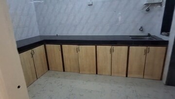 Furnished Amenities in 3 BHK Apartment at Blue Bell CHS Oshiwara, Oshiwara – for Rent