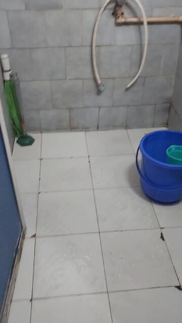Bathroom in 1 BHK Apartment at Green Field B CHS LTD, Andheri East – for Rent