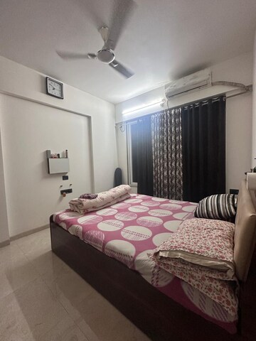 Bedroom in 2 BHK Apartment at LMS Finswell Woods, Viman Nagar – for Rent