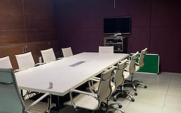 Office Space For Rent in Ashram Road