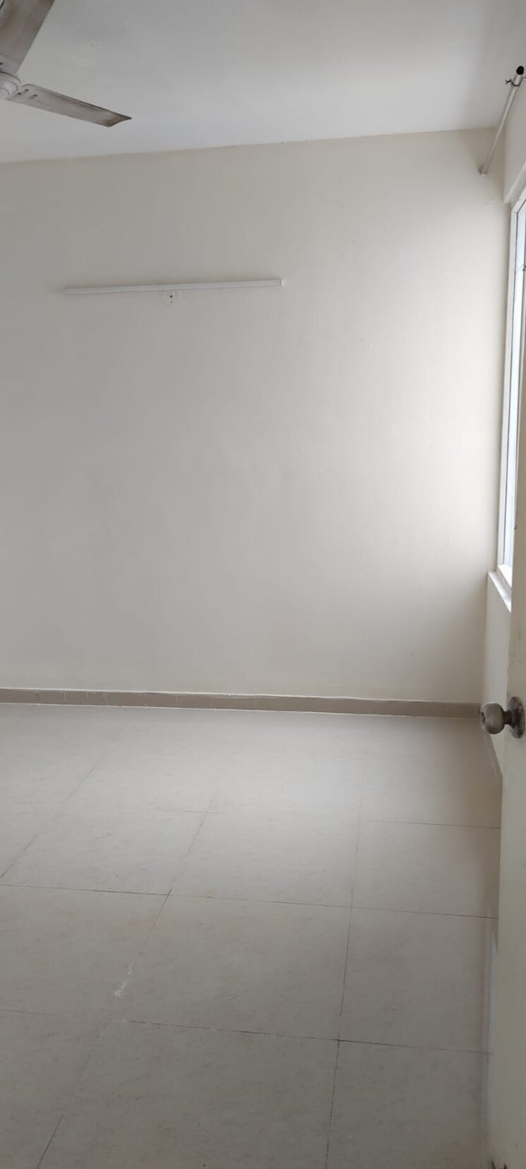 Room, signature-orchard-avenue-2 2 Bedroom 680 Sq.Ft. Apartment In Sector 93 Gurgaon 8151087