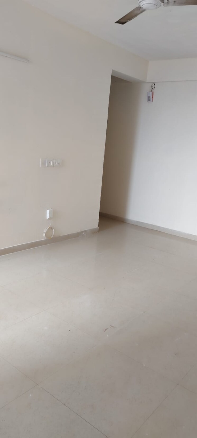 Room, signature-orchard-avenue-2 2 Bedroom 680 Sq.Ft. Apartment In Sector 93 Gurgaon 8151087