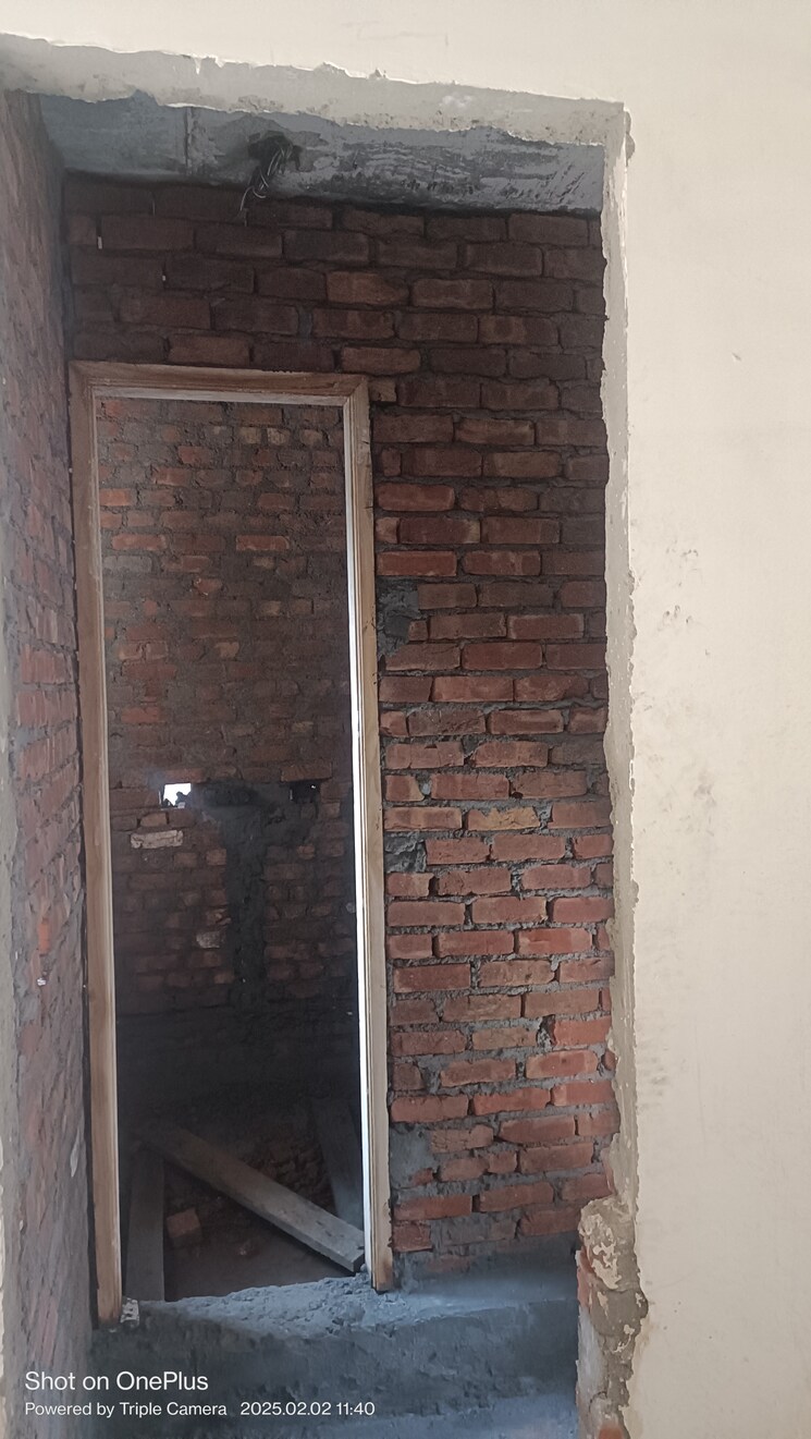 undefined, noida expressway 4 Bedroom 300 Sq.Yd. Builder Floor In Noida Expressway Noida 8151120