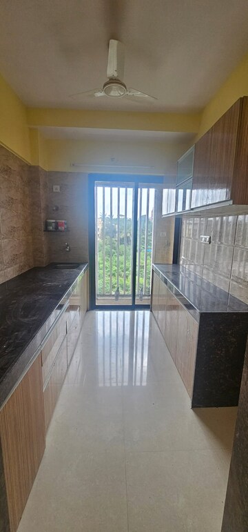 Kitchen in 2 BHK Apartment at Veena Dynasty, Vasai East – for Rent