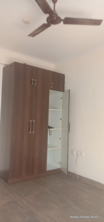 Furnished Amenities in 3 BHK Apartment at Samridhi Grand Avenue, Tech Zone 4 Greater Noida – for Sale