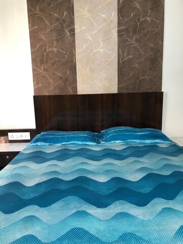 Bedroom in 2 BHK Apartment at Sagar City, Andheri West – for Rent