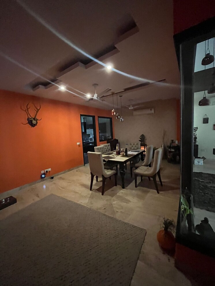 Gym, vipul-world-floors 4 Bedroom 500 Sq.Yd. Builder Floor In Sector 48 Gurgaon 8151258