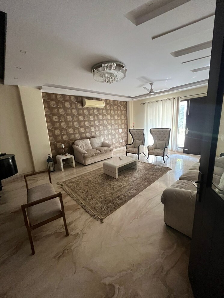 Master Bedroom, vipul-world-floors 4 Bedroom 500 Sq.Yd. Builder Floor In Sector 48 Gurgaon 8151258
