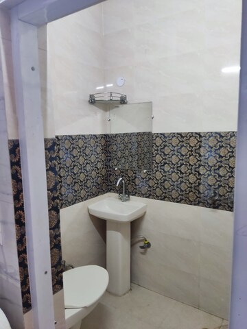 Bathroom in 1 BHK Builder Floor at Subhash Nagar – for Rent