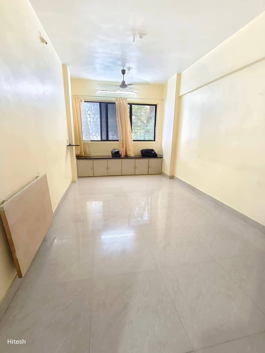 1 BHK Apartment For Sale in Agarwal And Doshi Complex