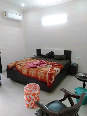 Bedroom in 1 BHK Builder Floor at Ansal Sushant Lok I, Sector 43 – for Rent