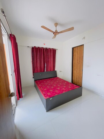 Bedroom in 2 BHK Apartment at Vision Indramegh, Tathawade – for Rent