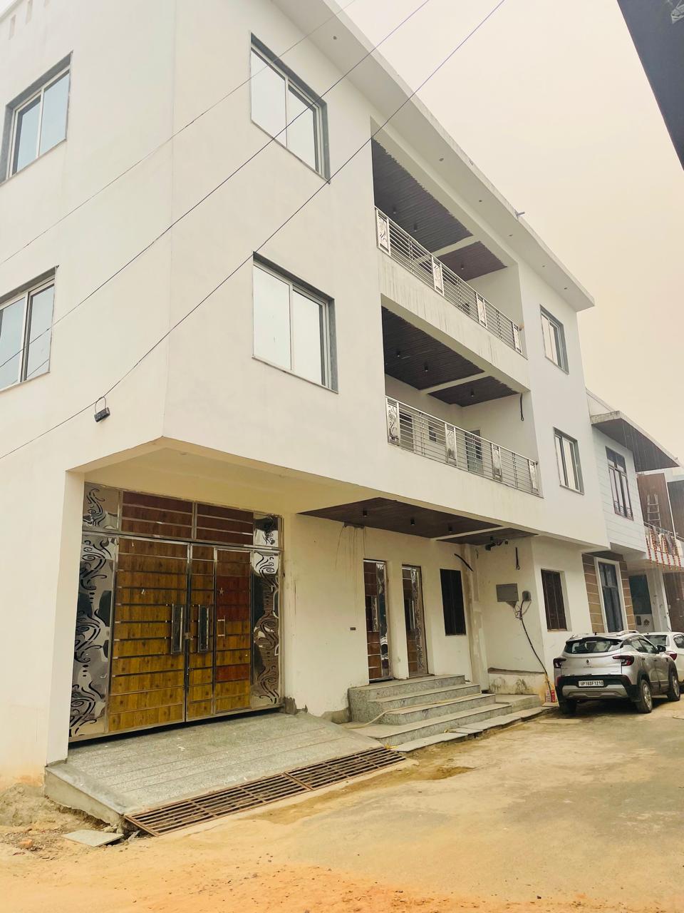 3 BHK + Pooja Room,Study Room 2200 Sq.Ft. Villa in Kingson Green Villa