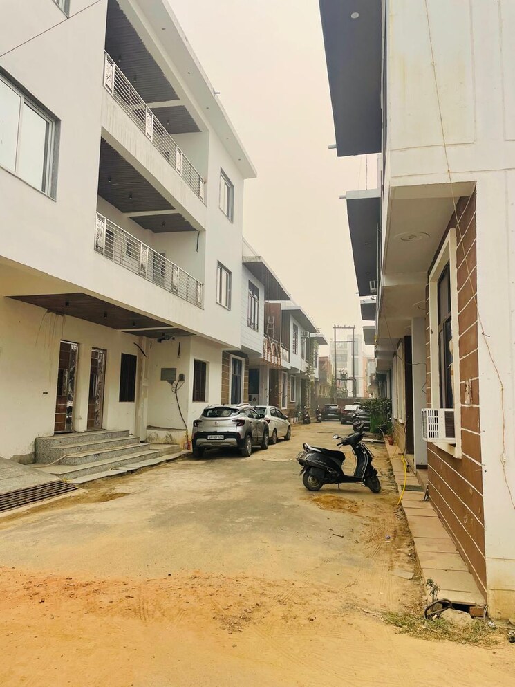 Exterior View, kingson-green-villa 3 Bedroom 2200 Sq.Ft. Villa In Sector 16 Greater Noida Greater Noida 8151439