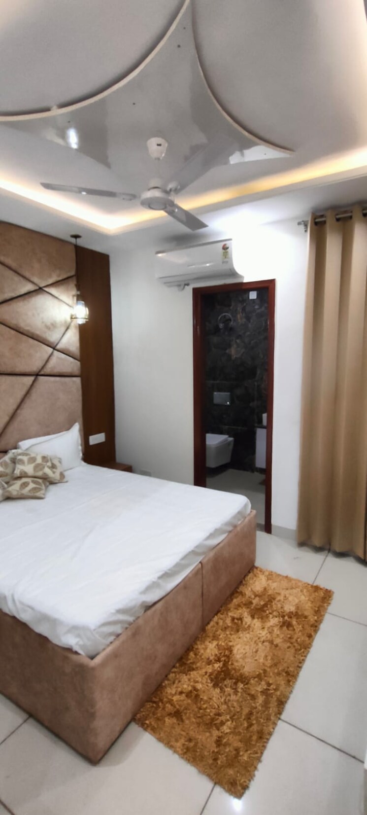 Bedroom, devbhoomi-elite-homez 3 Bedroom 110 Sq.Yd. Builder Floor In Patiala Road Zirakpur 8151491