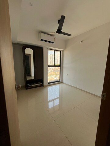 Room in 2 BHK Apartment at Lodha Palava Aurelia C H I, Dombivli East – for Rent